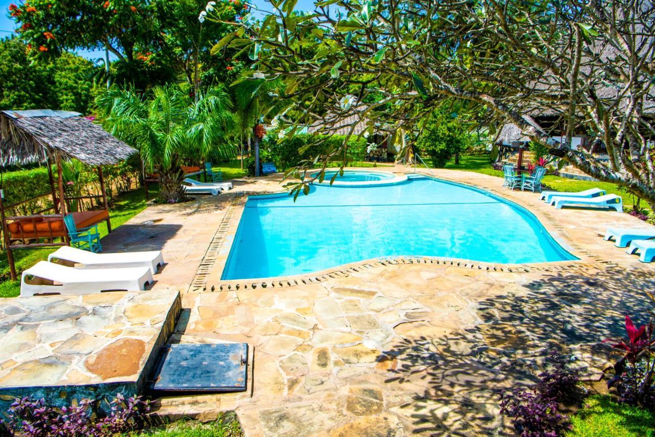 Oasis Diani Beach Villas Dış mekan fotoğraf